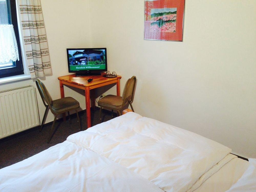 Hotel & Restaurant Zur Spreewaelderin Golssen Экстерьер фото