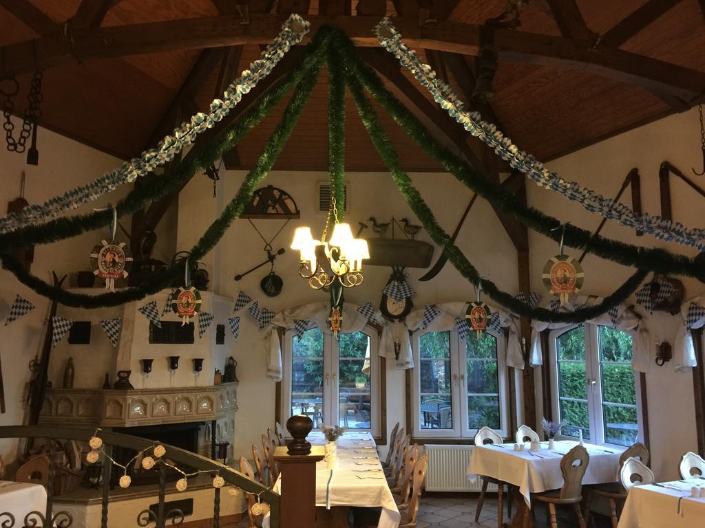 Hotel & Restaurant Zur Spreewaelderin Golssen Экстерьер фото