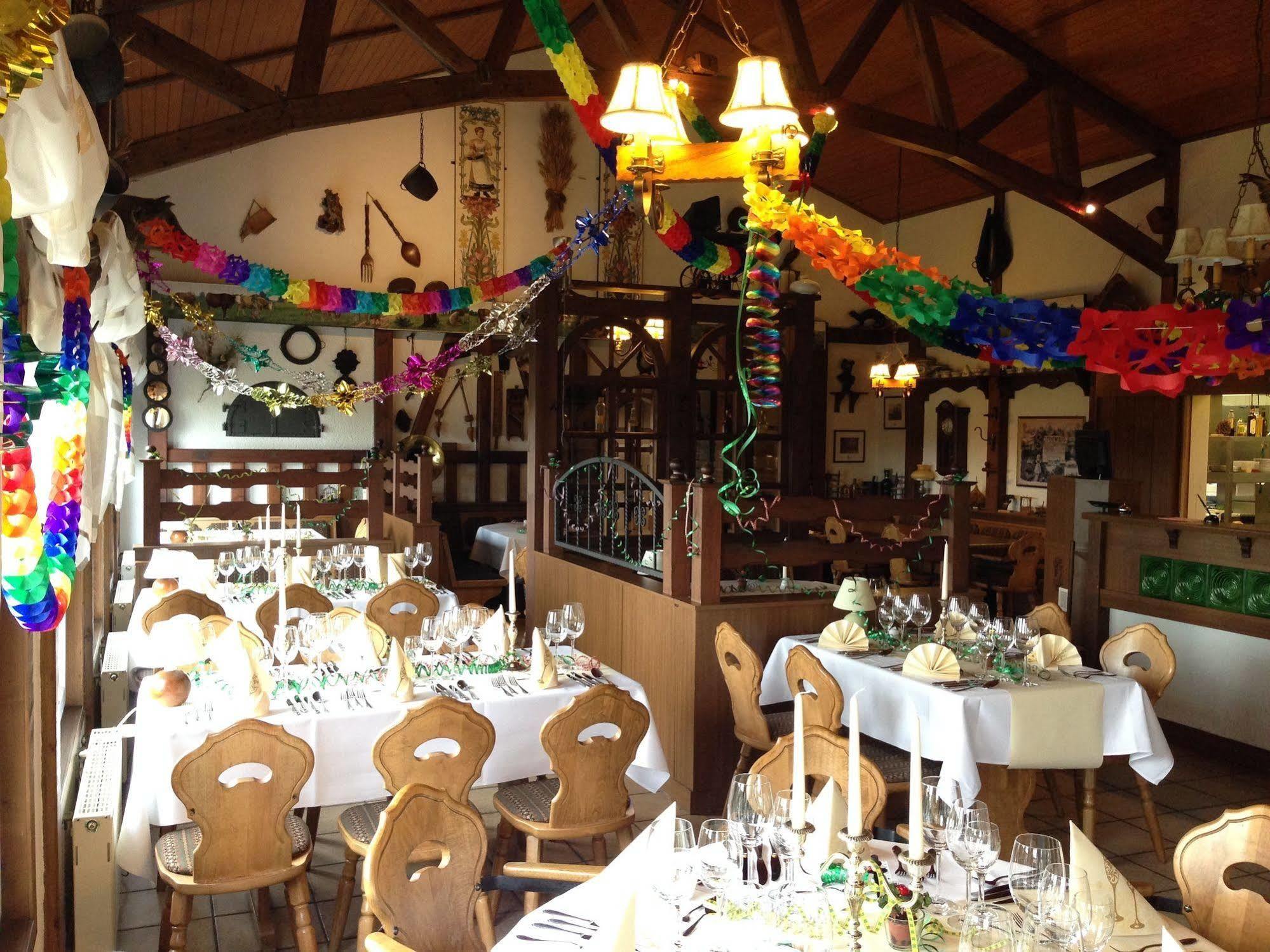 Hotel & Restaurant Zur Spreewaelderin Golssen Экстерьер фото