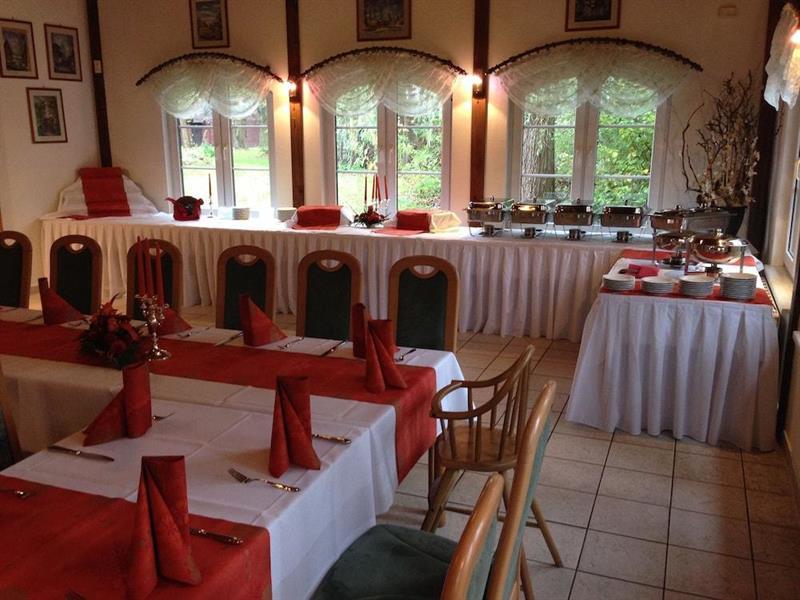 Hotel & Restaurant Zur Spreewaelderin Golssen Экстерьер фото